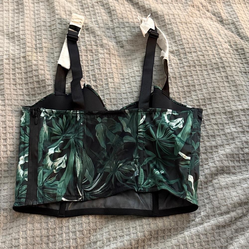 Victoria’s Secret Matching corset and panties sequin Print Lingerie Set - M 34DD - Picture 9 of 11